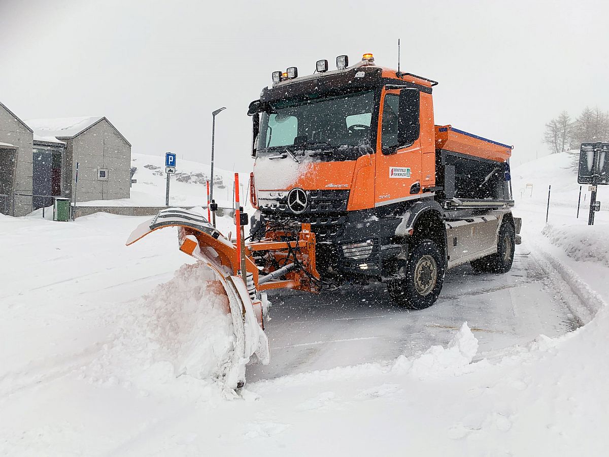 winterdienst fahrzeug