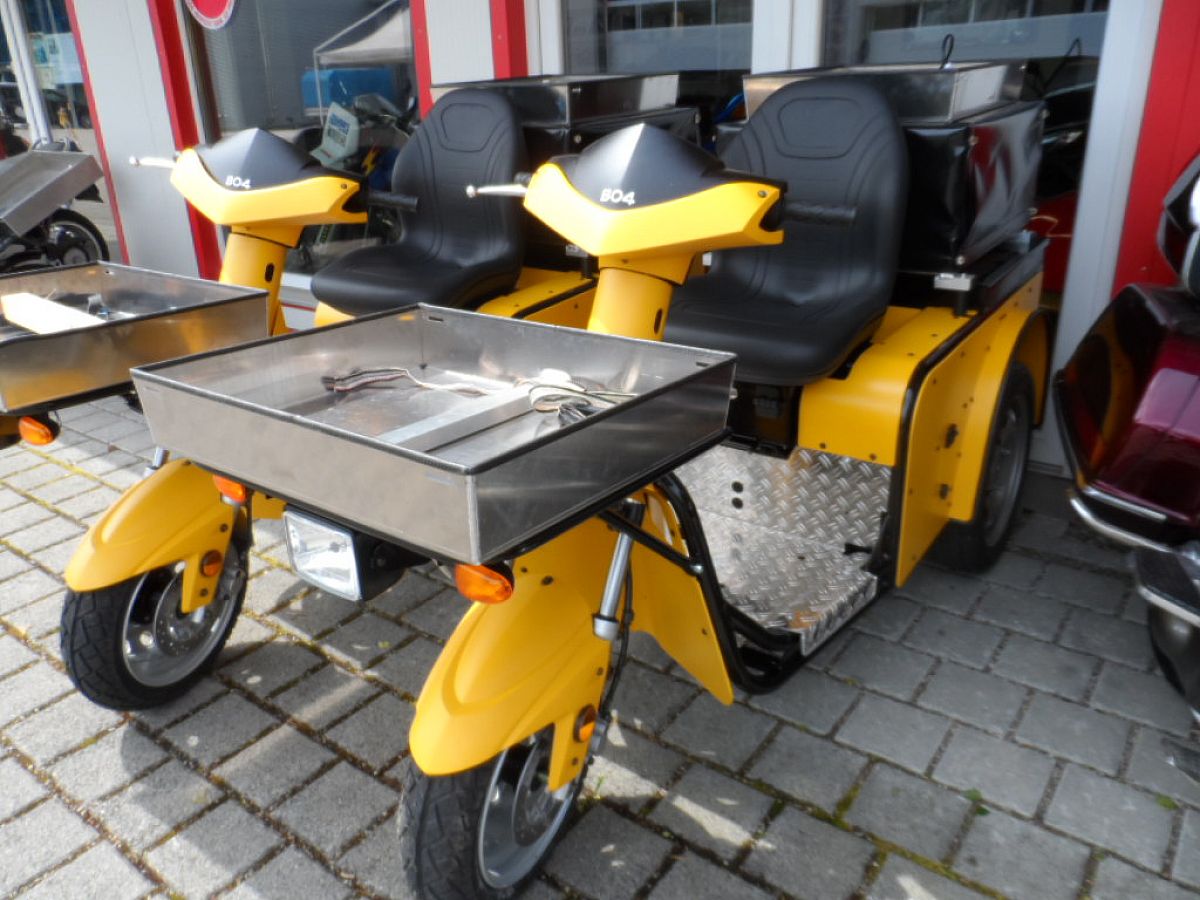 A copy of the CLASSIC vehicle